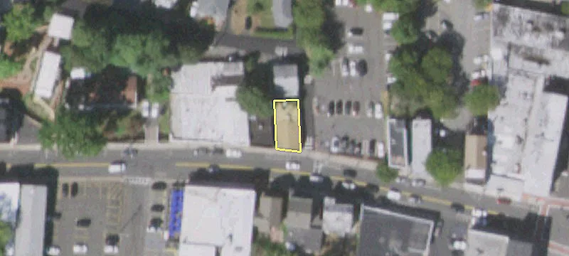 162 Main St