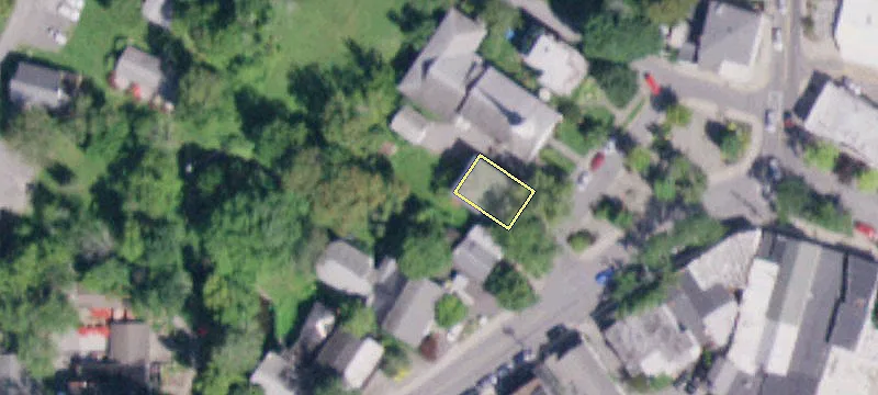 24 Tinker St