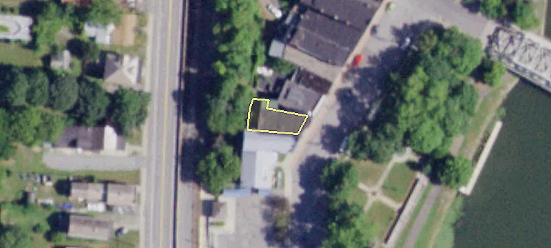 144-146 Main St