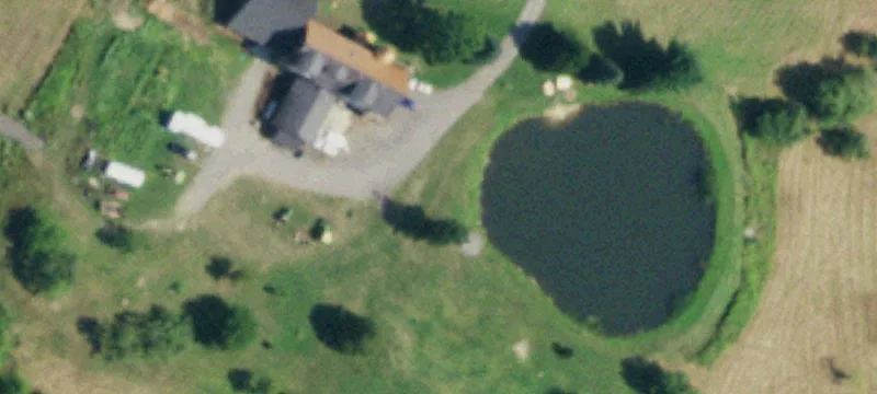 925 Quaker Rd
