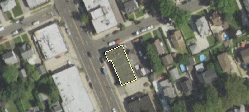 432 Willis Ave