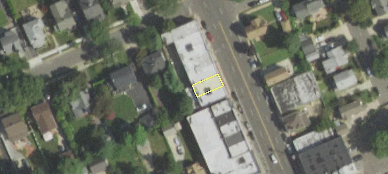 311 Willis Ave, Unit A