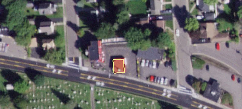 103 Riverside Dr