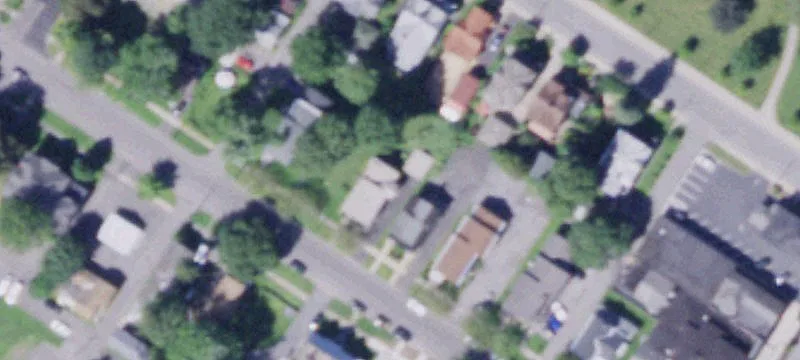 114 Thomas St
