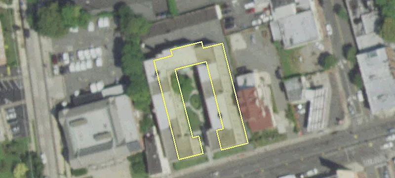 116 Merrick Rd
