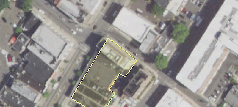 125 Main St