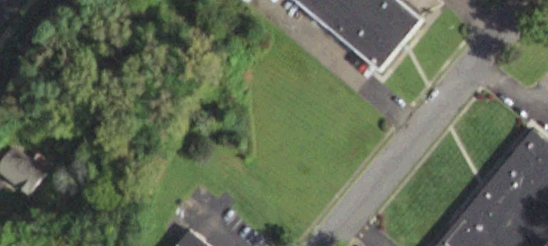 10 Rockland Park Ave