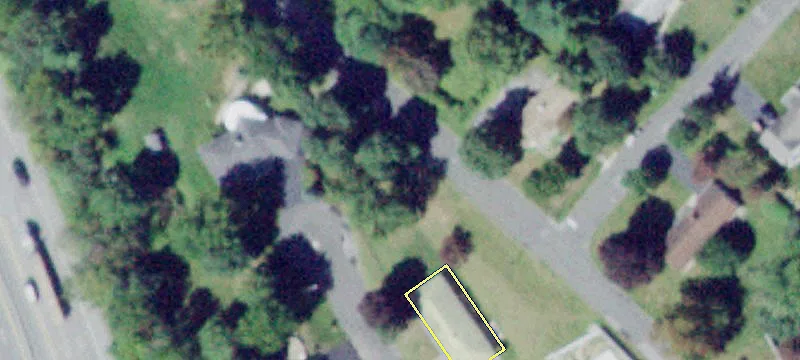 23 Ryerson Ave