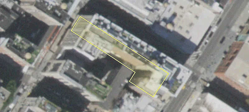 692-694 Broadway, Unit 402