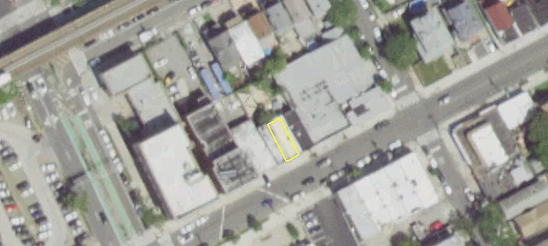 9214 Rockaway Bch Blvd