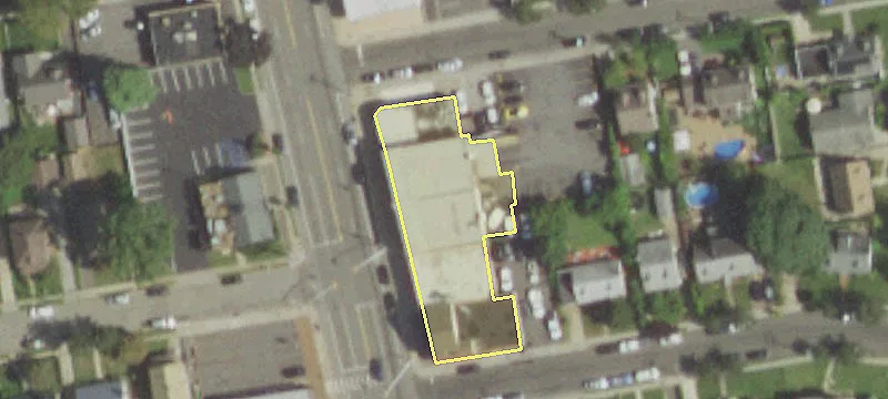 860-864 Willis Ave