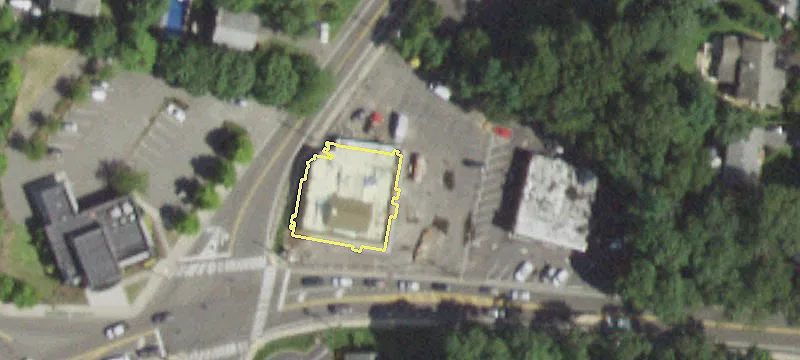 843 Ft Salonga Rd