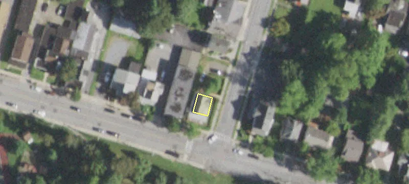 33 Collegeview Ave