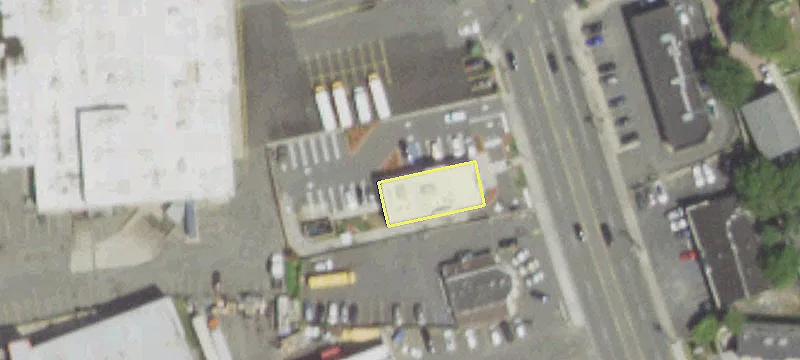 325 Rockaway Tpke