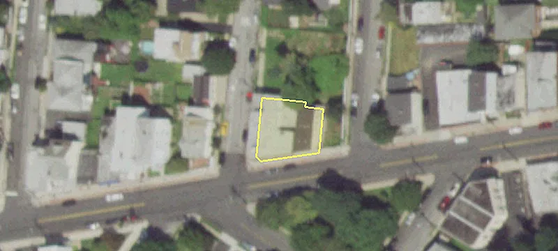 49 Lockwood Ave