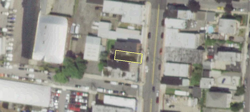 351 Saw Ml Riv Rd