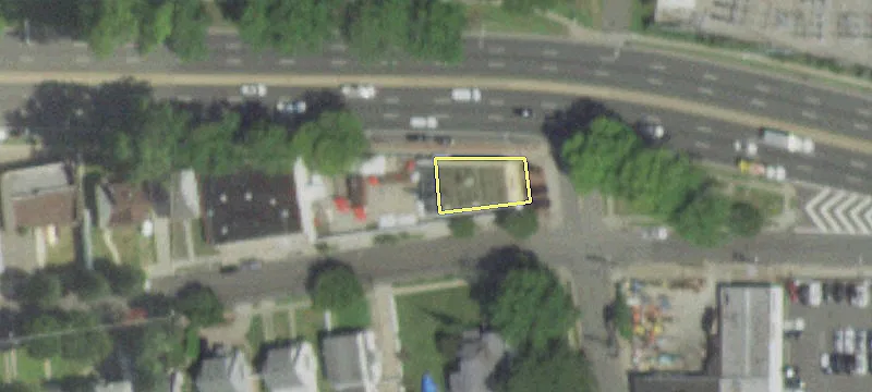 345 Sunrise Hwy