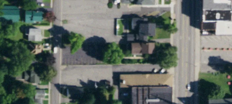30 Main St
