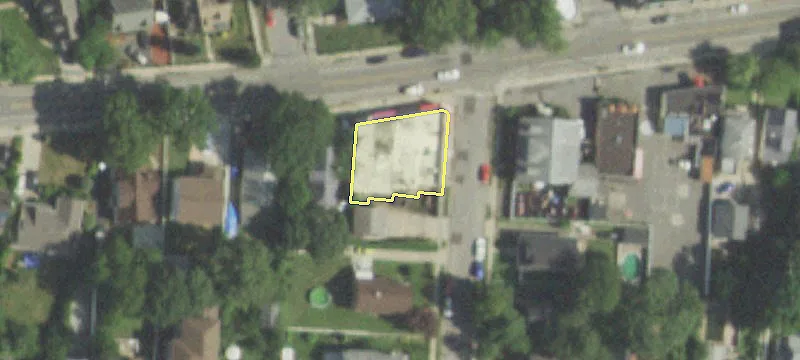 584 Seaman Ave, Unit 590