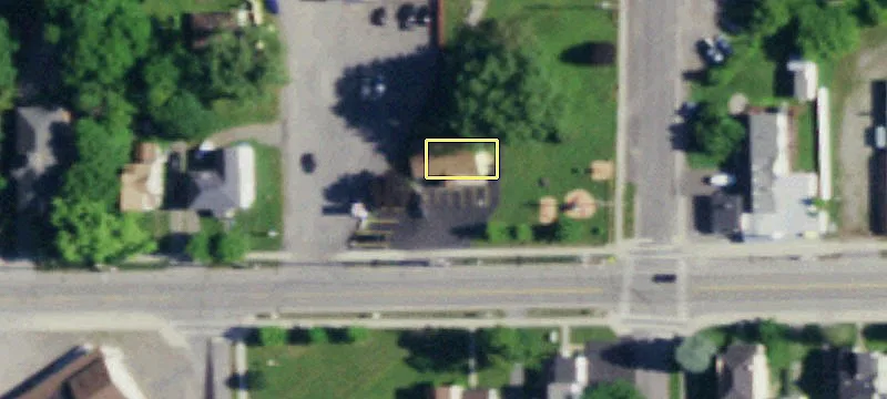 221 Main St