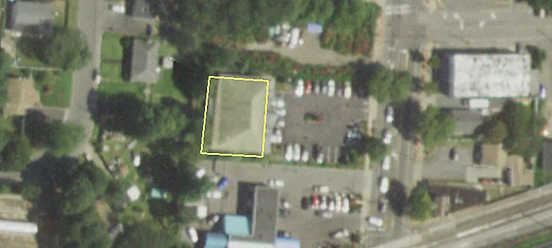 212 Higbie Ln