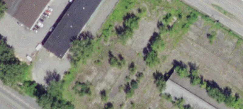 62 Railroad Ave