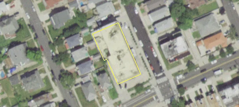 209 Bch 125th St