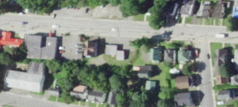 490 Main St