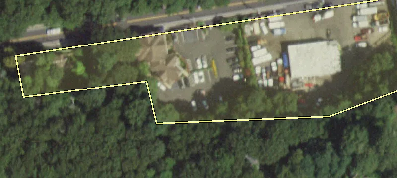 220 Ft Salonga Rd
