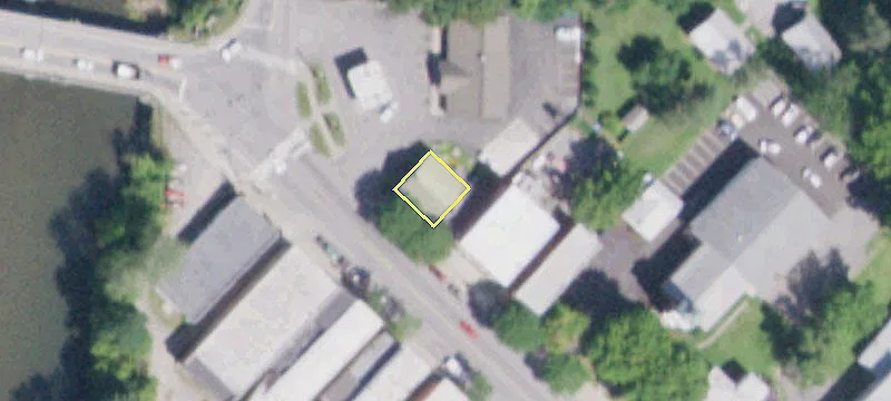 338 Main St