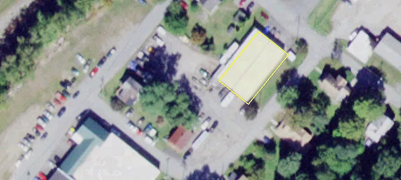 11-13 Edwards Pl