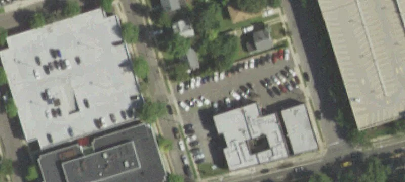 290 Old Country Rd