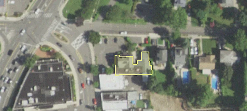 110 School St