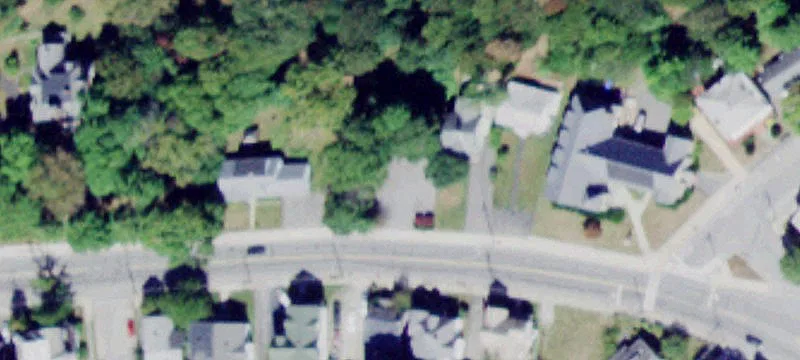 37 Main St