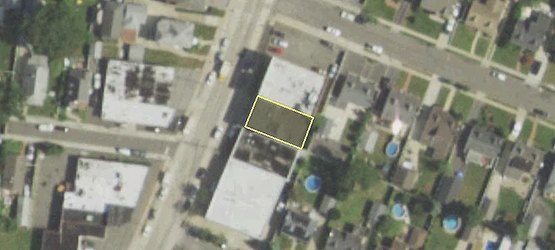 2425 Long Bch Rd