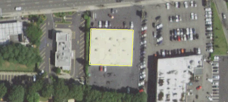 1050 Sunrise Hwy, Unit A