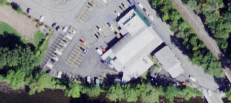 9 Lowr Main St
