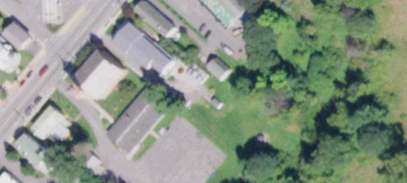 318 Main St