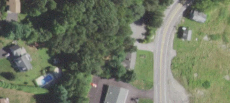235 Rte 52
