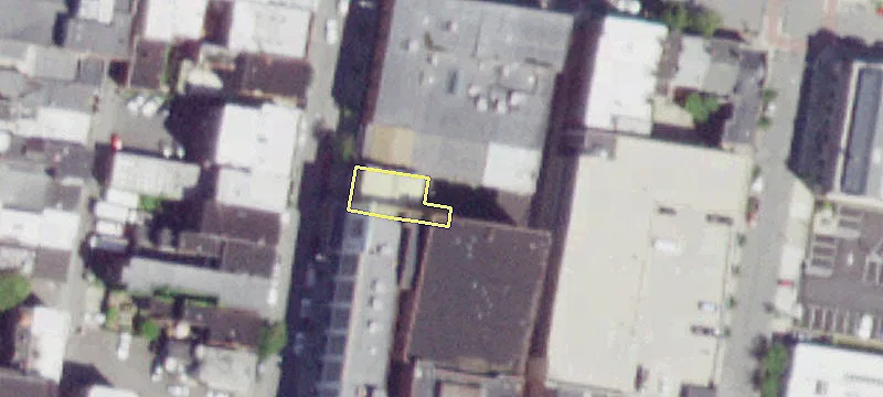 80 4th St