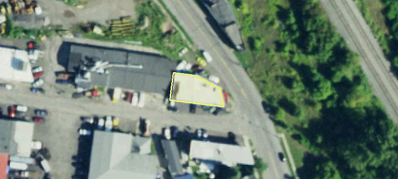 174 Main St