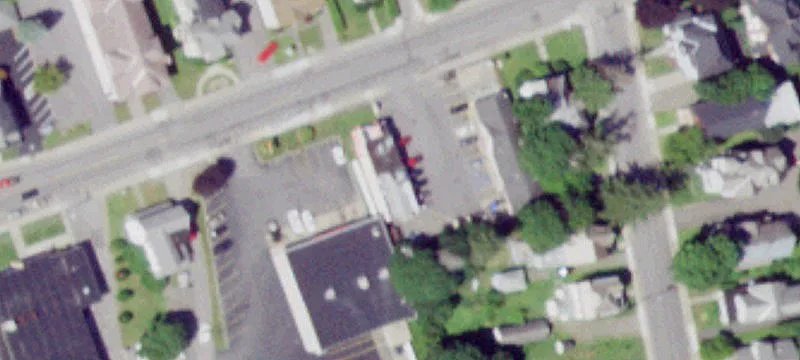 370 Main St