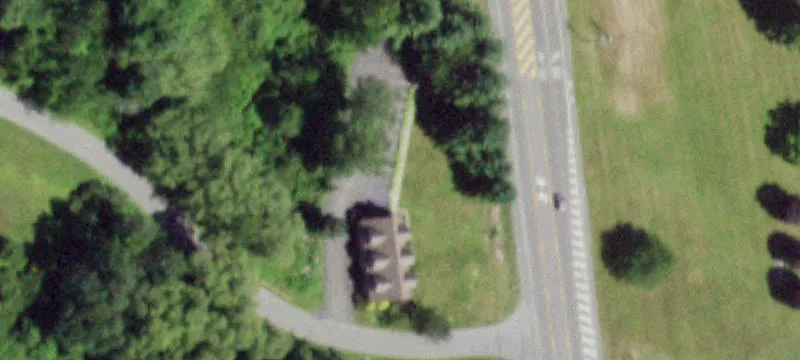 597 Bay Rd