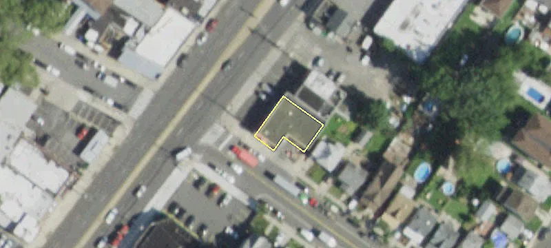 2248 Hylan Blvd
