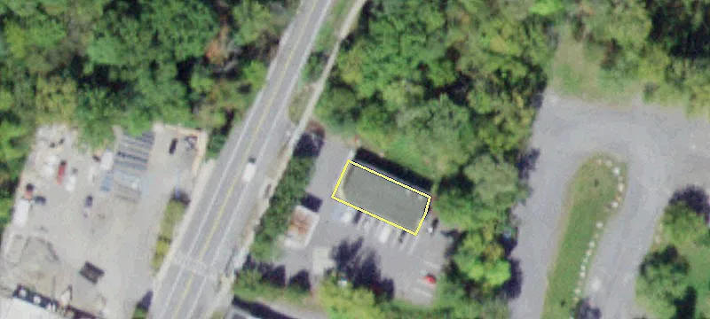 98 Chestnut St