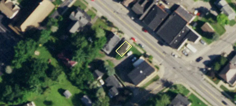 18 Main St
