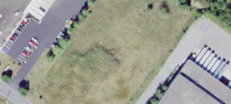 18 Elizabeth Dr