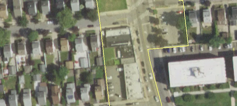 605-607 Willis Ave