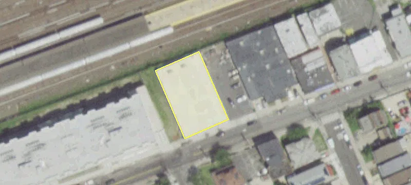 11326 Rockaway Bch Blvd