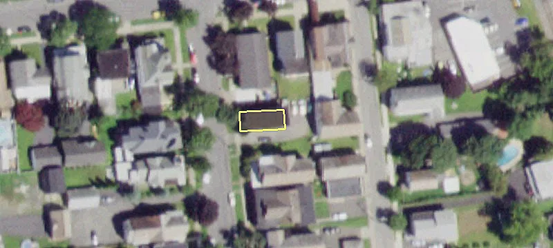108 2nd Ave